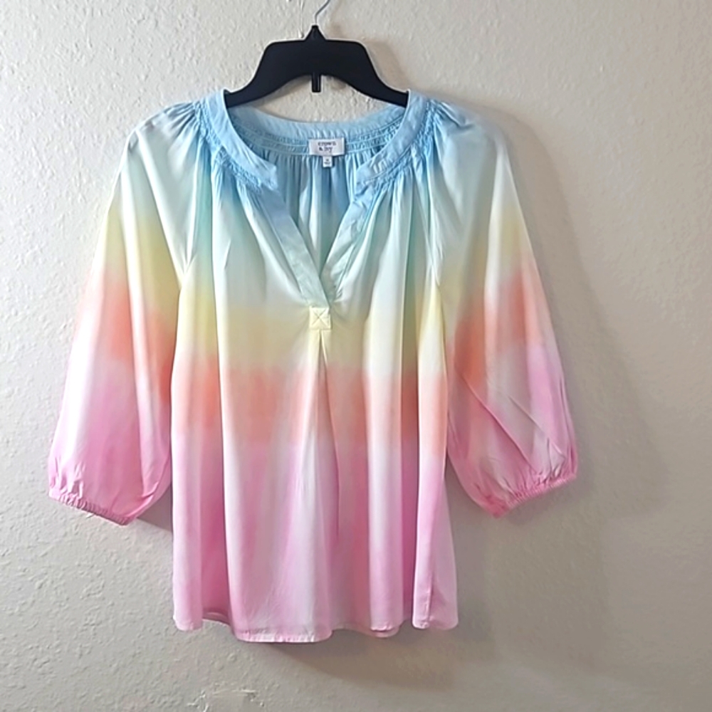 Women's Crown & Ivy Blouse. Beautiful Pastel Colors In A Size Med. - Picture 2 of 9